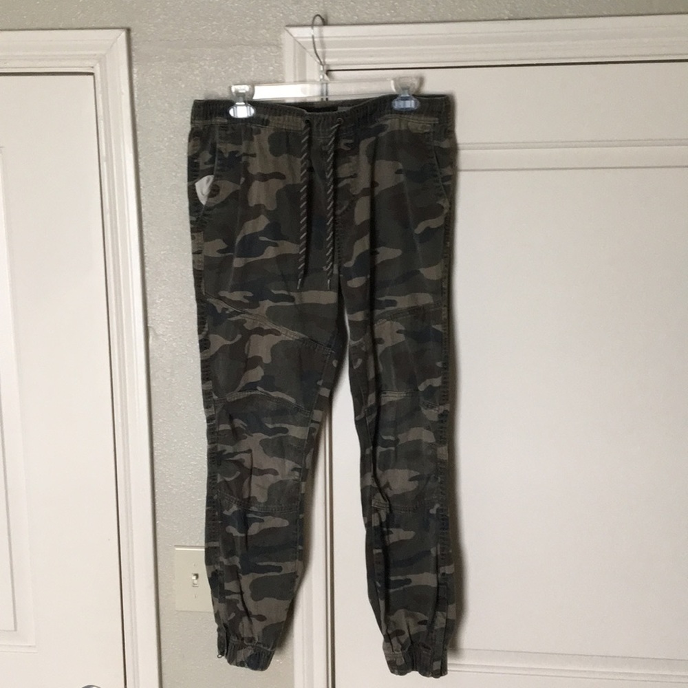 Aeropostale joggers